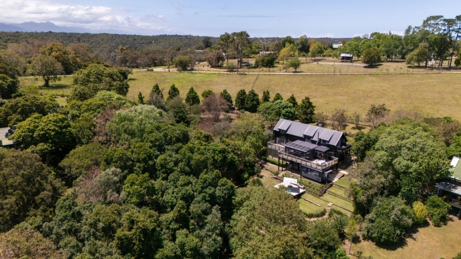 3 Bedroom Property for Sale in The Crags Western Cape